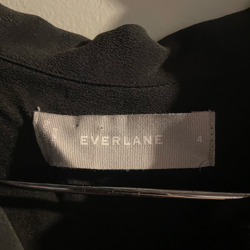 Everlane Womens Silk Short-Sleeve Button-Up Shirt Size 4 black - Picture 2 of 8